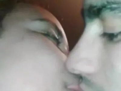 کرسمس پارٹی ایک گروپ سیکس میں بدل جاتی ہے۔ فلیم سگسی ایرانی