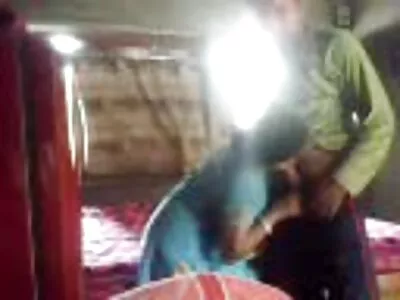 ایشین ایوری بلیک سکس از کون دختر ایرانی کو اس کے والد کے ساتھی نے چود لیا۔