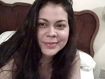 برینا چنگاریوں کو تیل ملتا فیلم سکسی مخفی ایرانی ہے اور باتھ روم میں بھاڑ جاتا ہے۔