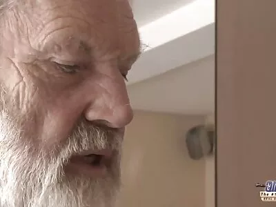 امانڈا کو اپنے بوائے فرینڈ سے مقعد کی سکس ایرانی از عقب چدائی ملتی ہے۔