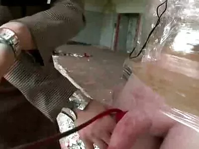 بڑا گدا بیب لنڈ چوس رہا ہے فیلم سکسی منشی ایرانی