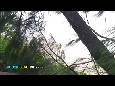 شاگرد کیٹی زین اپنے پروفیسر کے ساتھ جنسی تعلق رکھتی ہے فیلم سکسی زن شوهر دار ایرانی اور چہرے کا سہارا لیتی ہے۔